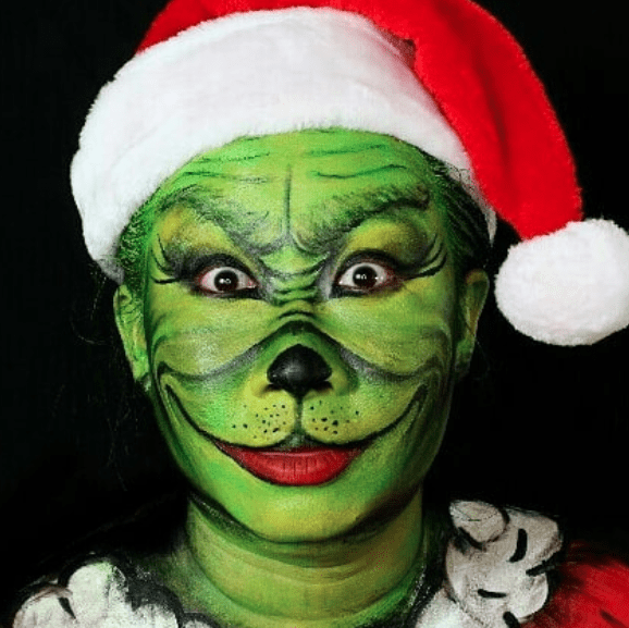 A Lot of People Did 'The Grinch' Makeup This Year and IDK if I'm ...