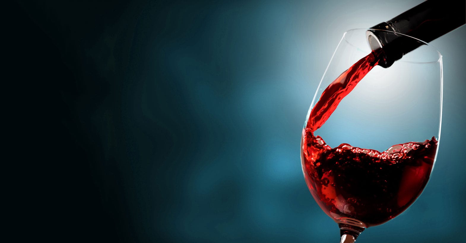 Why It's Actually Good to Chill Red Wine, According to an Expert
