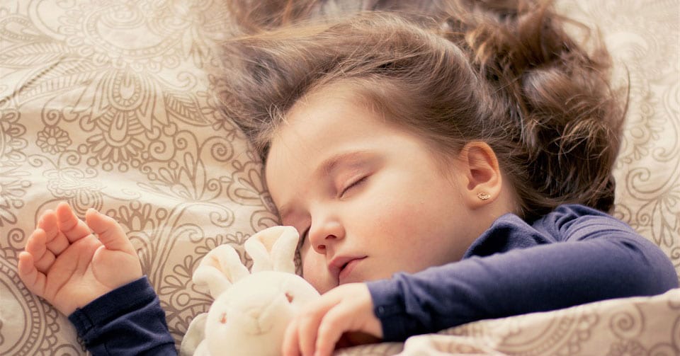 Here's the Case for Putting Your Kids to Bed Super Early