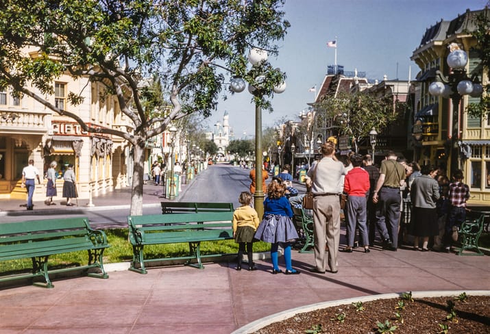 iStock 1280422506 The Lines at Disney Parks Never Seem That Bad and Psychology Explains Why