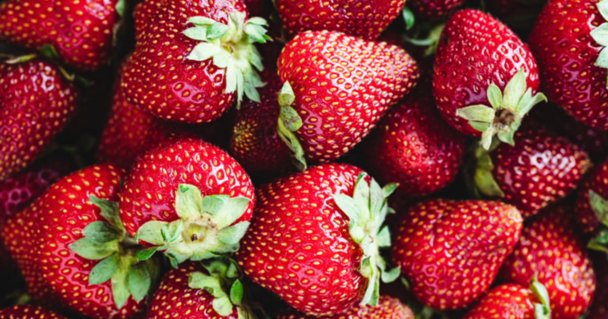 It Turns Out Those White Dots On Your Strawberries Aren't Seeds At All